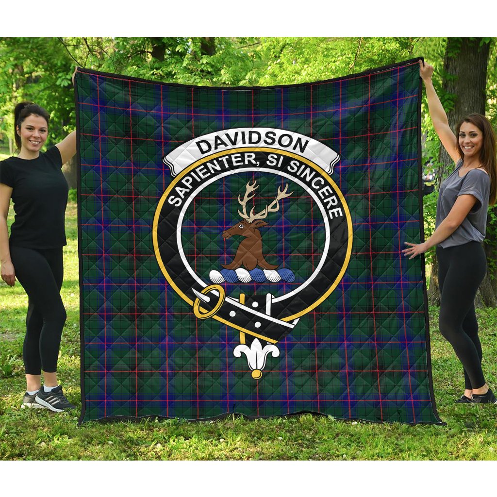 Davidson Modern Tartan Crest Quilt