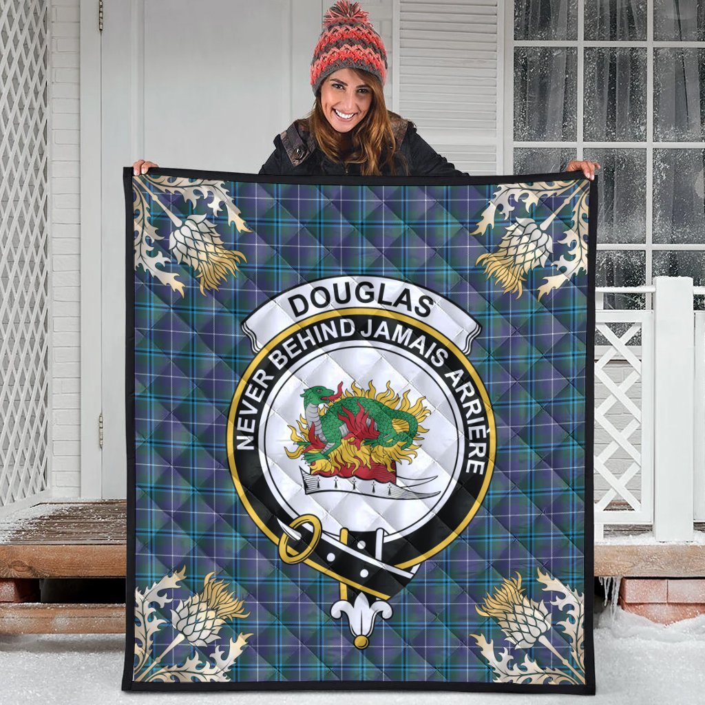 Douglas Modern Tartan Crest Premium Quilt - Gold Thistle Style