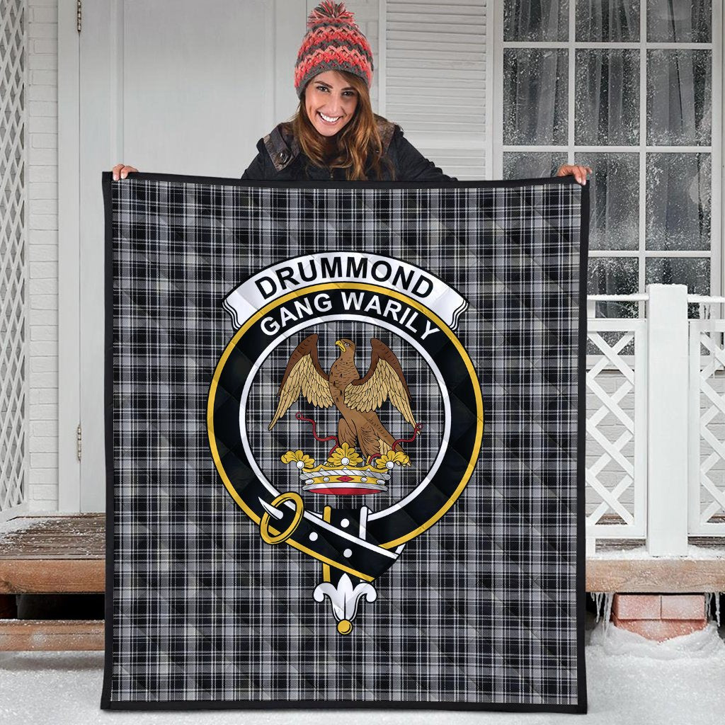 Drummond Grey Originaux Tartan Crest Quilt