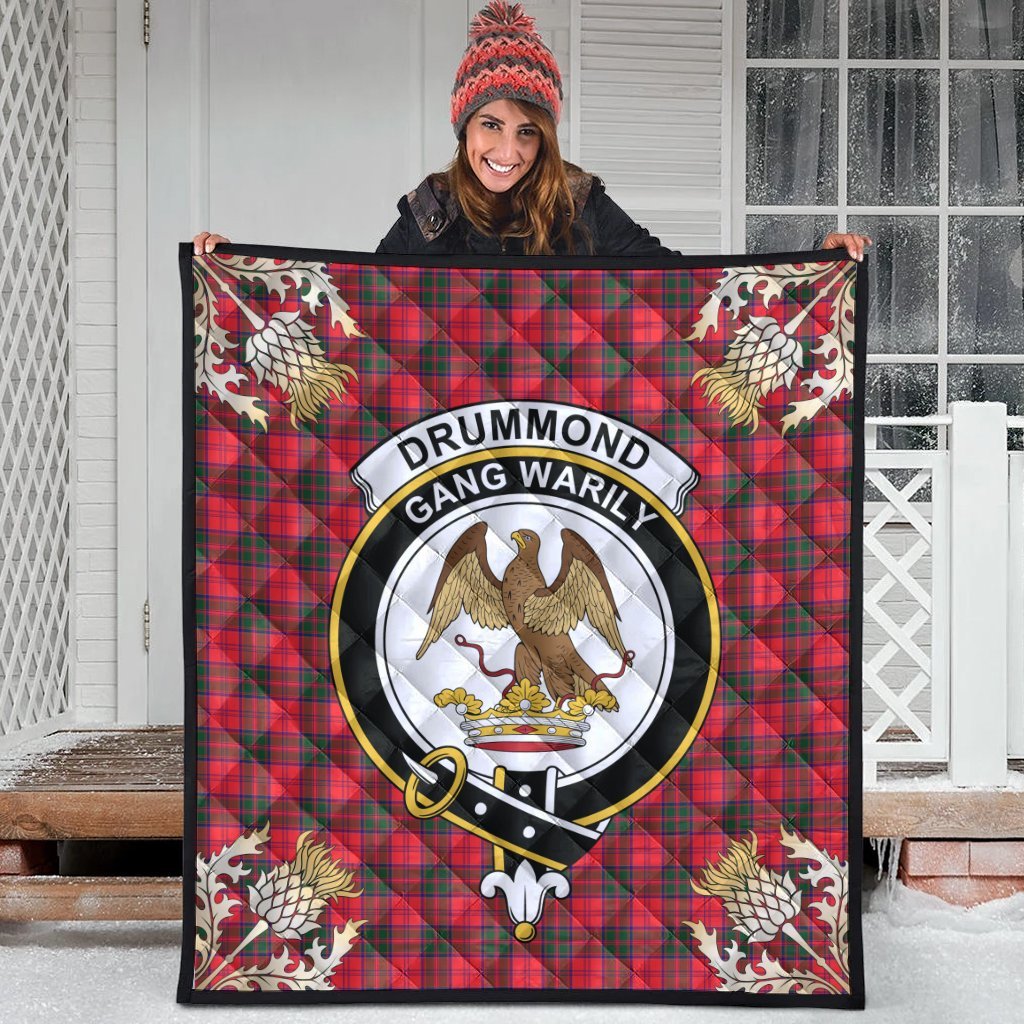 Drummond Modern Tartan Crest Premium Quilt - Gold Thistle Style