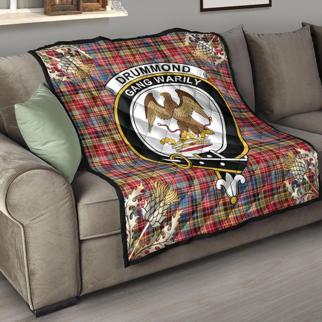 Drummond of Strathallan Tartan Crest Premium Quilt - Gold Thistle Style