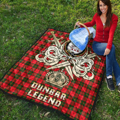 Dunbar Modern Tartan Crest Legend Gold Royal Premium Quilt