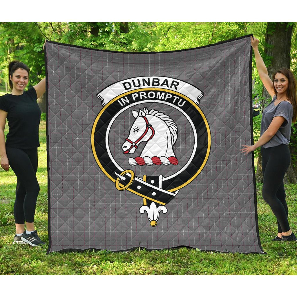 Dunbar of Pitgaveny Tartan Crest Quilt