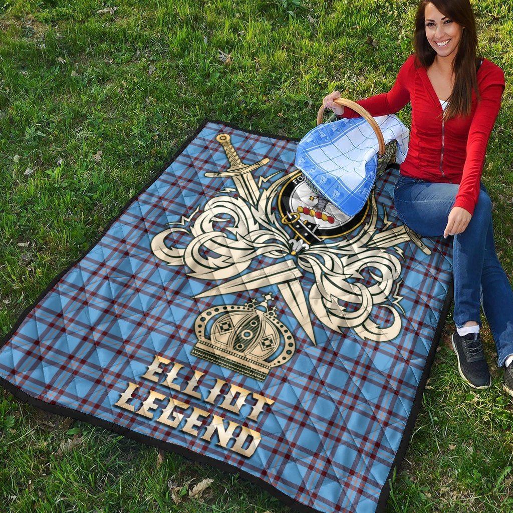 Elliot Ancient Tartan Crest Legend Gold Royal Premium Quilt