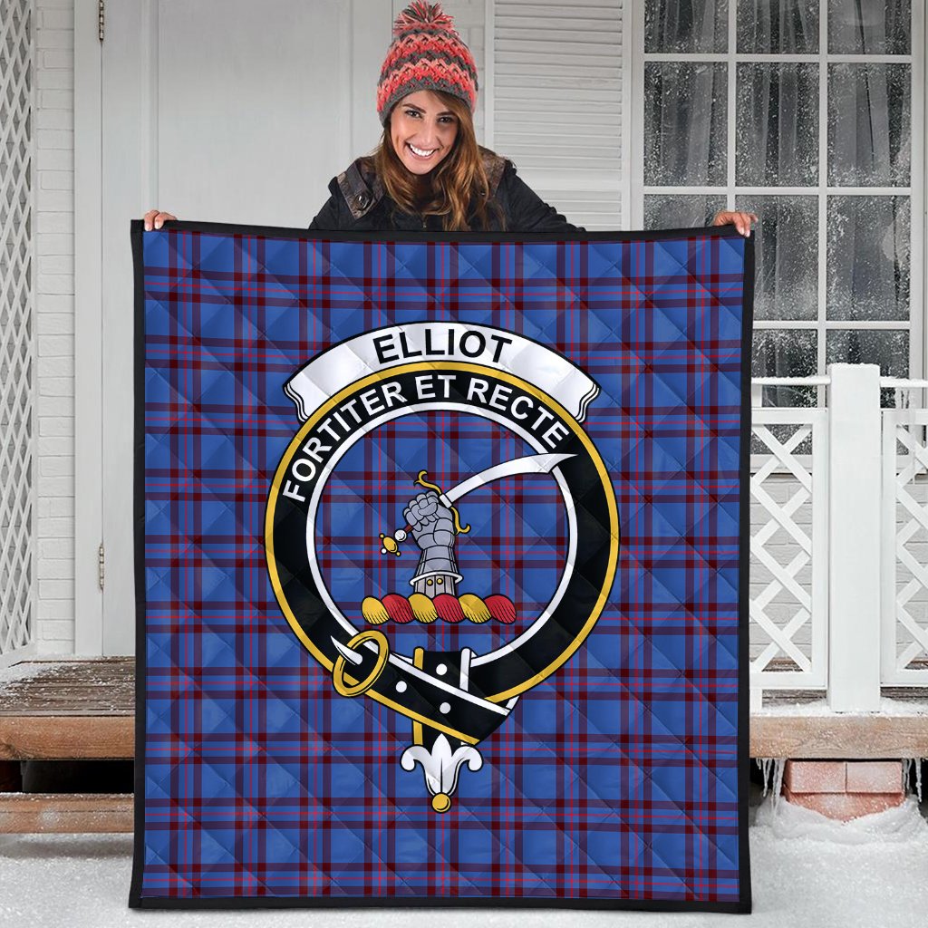 Elliot Modern Tartan Crest Quilt