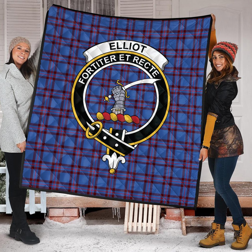 Elliot Modern Tartan Crest Quilt