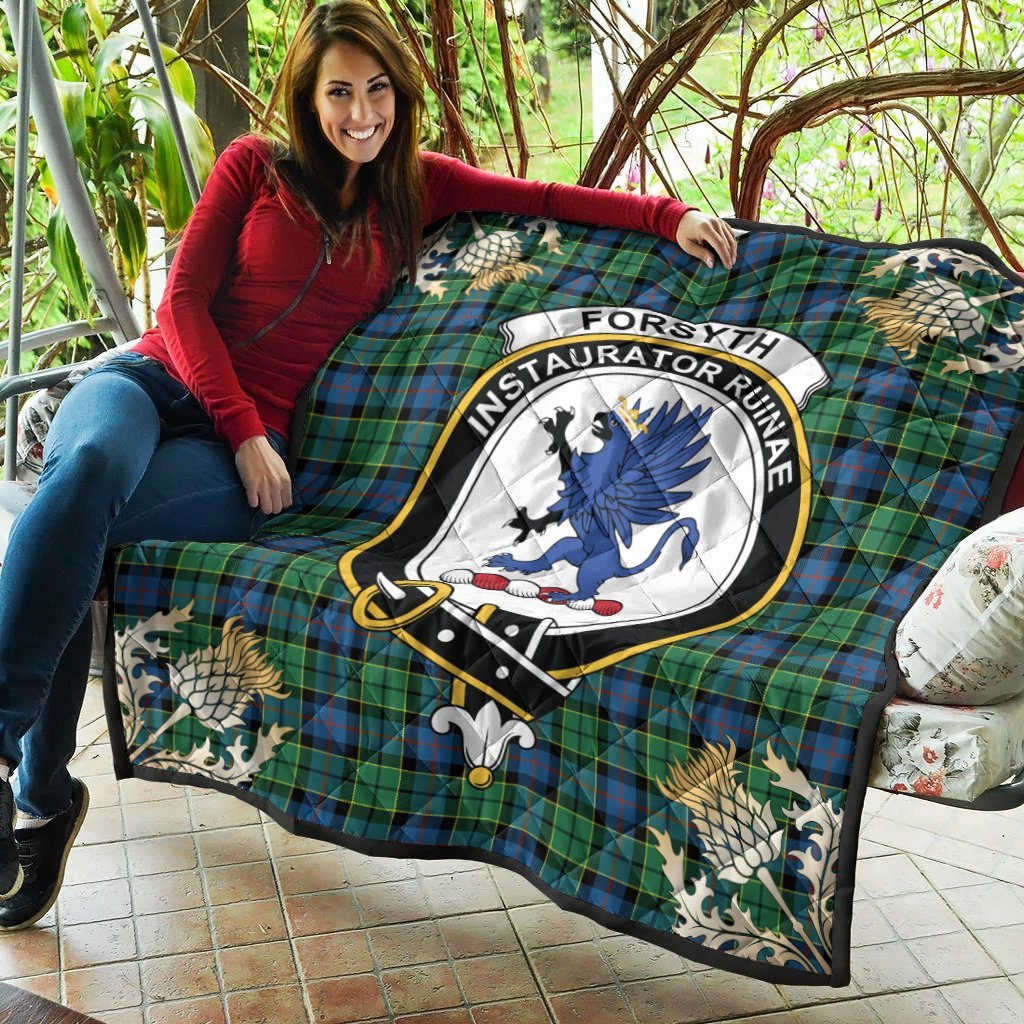 Forsyth Ancient Tartan Crest Premium Quilt - Gold Thistle Style