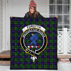 Forsyth Modern Tartan Crest Quilt