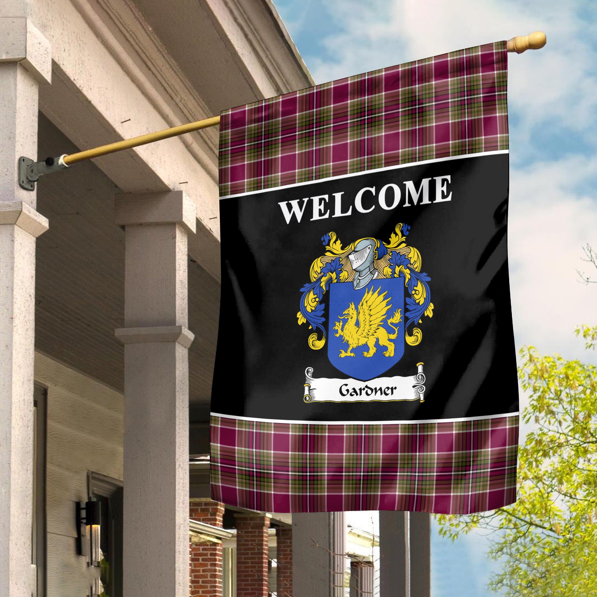 Gardner Tartan Crest Black Garden Flag