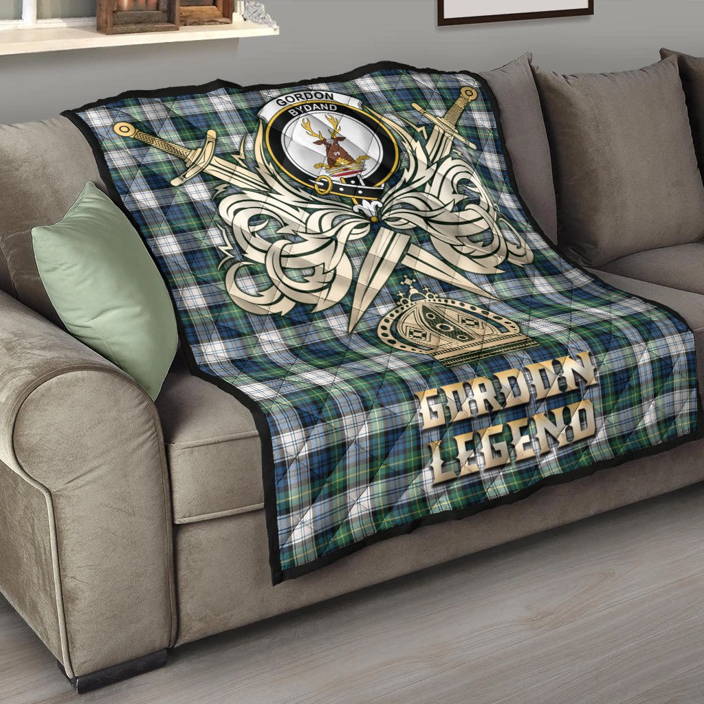 Gordon Dress Ancient Tartan Crest Legend Gold Royal Premium Quilt