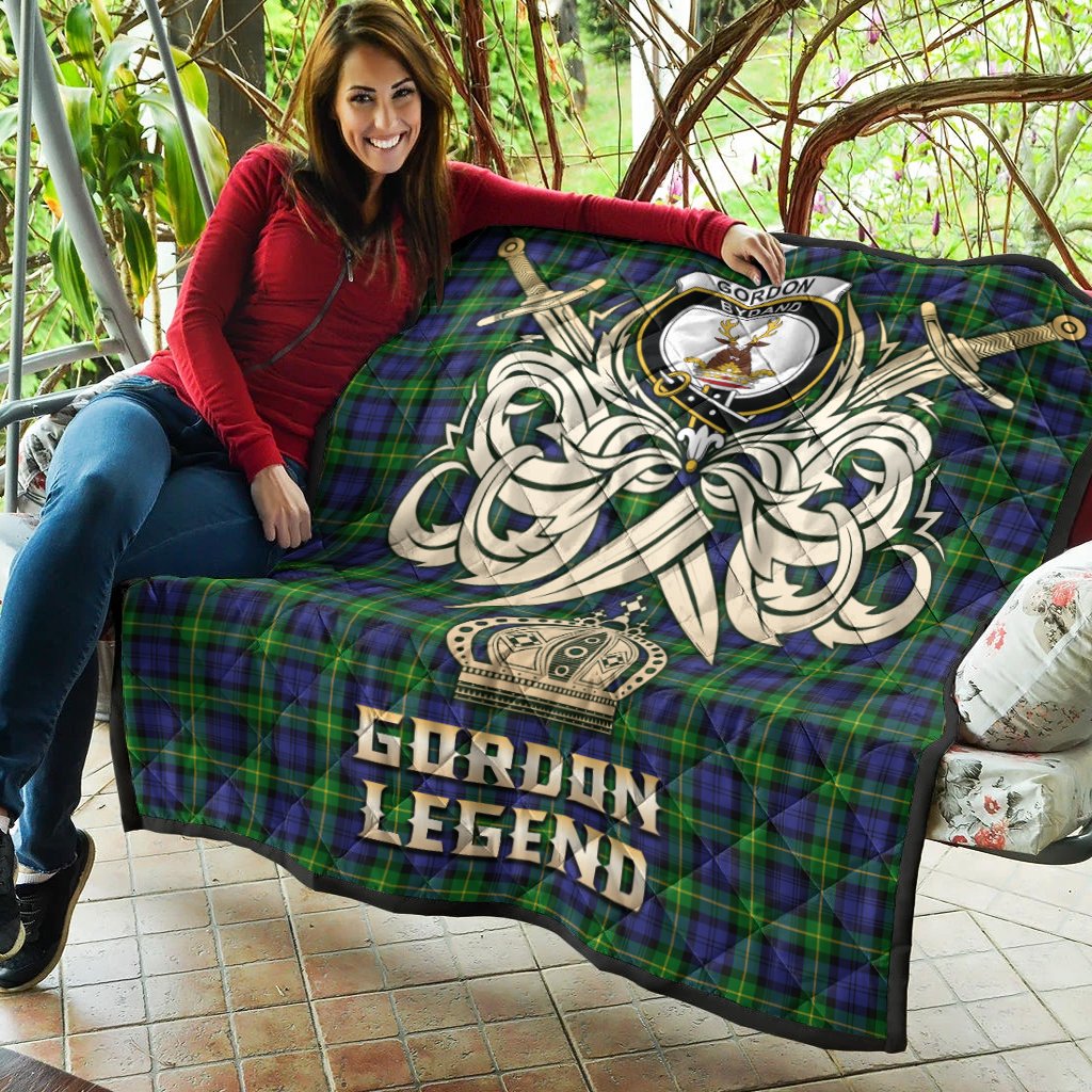 Gordon Modern Tartan Crest Legend Gold Royal Premium Quilt