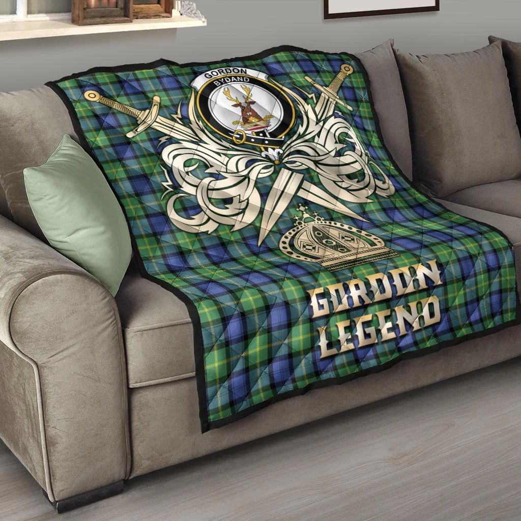 Gordon Old Ancient Tartan Crest Legend Gold Royal Premium Quilt