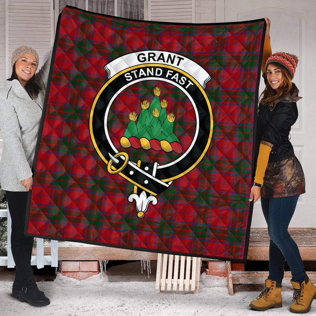 Grant (Vestiarium Scoticum) Tartan Crest Quilt