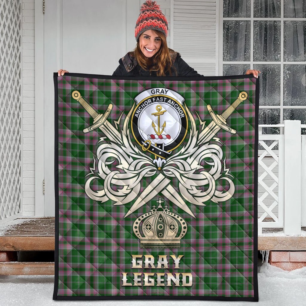 Gray Hunting Tartan Crest Legend Gold Royal Premium Quilt
