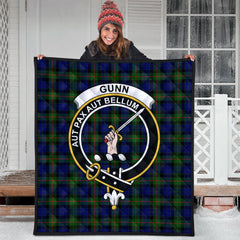 Gunn Modern Tartan Crest Quilt