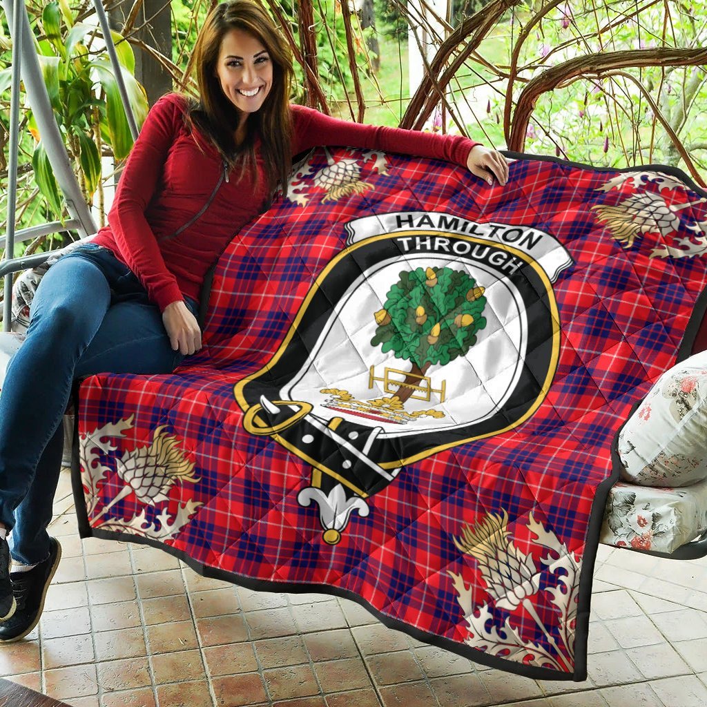 Hamilton Modern Tartan Crest Premium Quilt - Gold Thistle Style