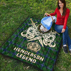 Henderson Modern Tartan Crest Legend Gold Royal Premium Quilt