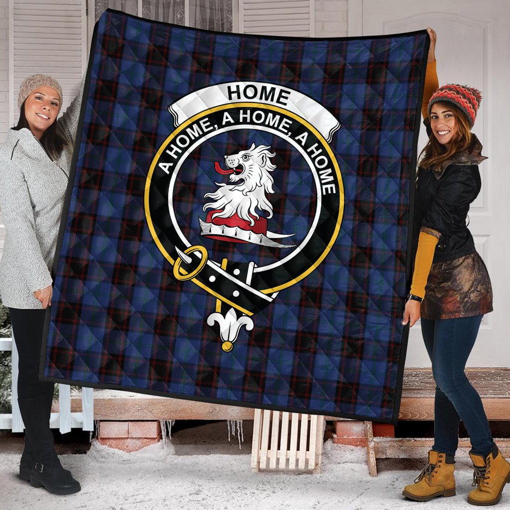 Home (Hume) Tartan Crest Quilt