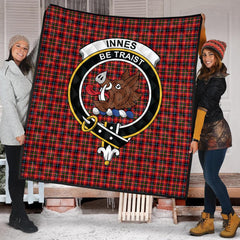 Innes Modern Tartan Crest Quilt