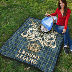 Lamont Ancient Tartan Crest Legend Gold Royal Premium Quilt
