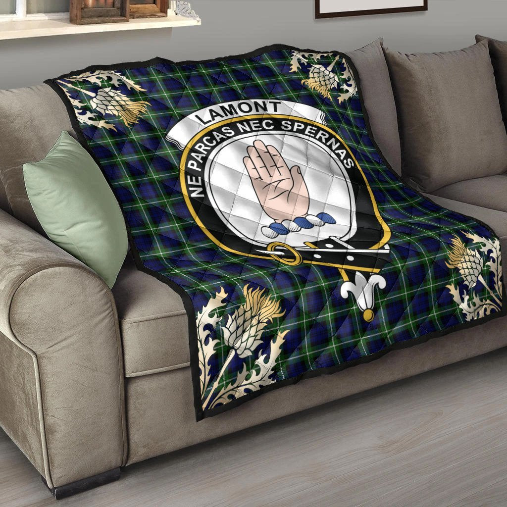 Lamont Modern Tartan Crest Premium Quilt - Gold Thistle Style