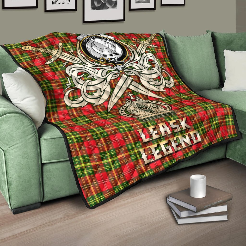 Leask Tartan Crest Legend Gold Royal Premium Quilt