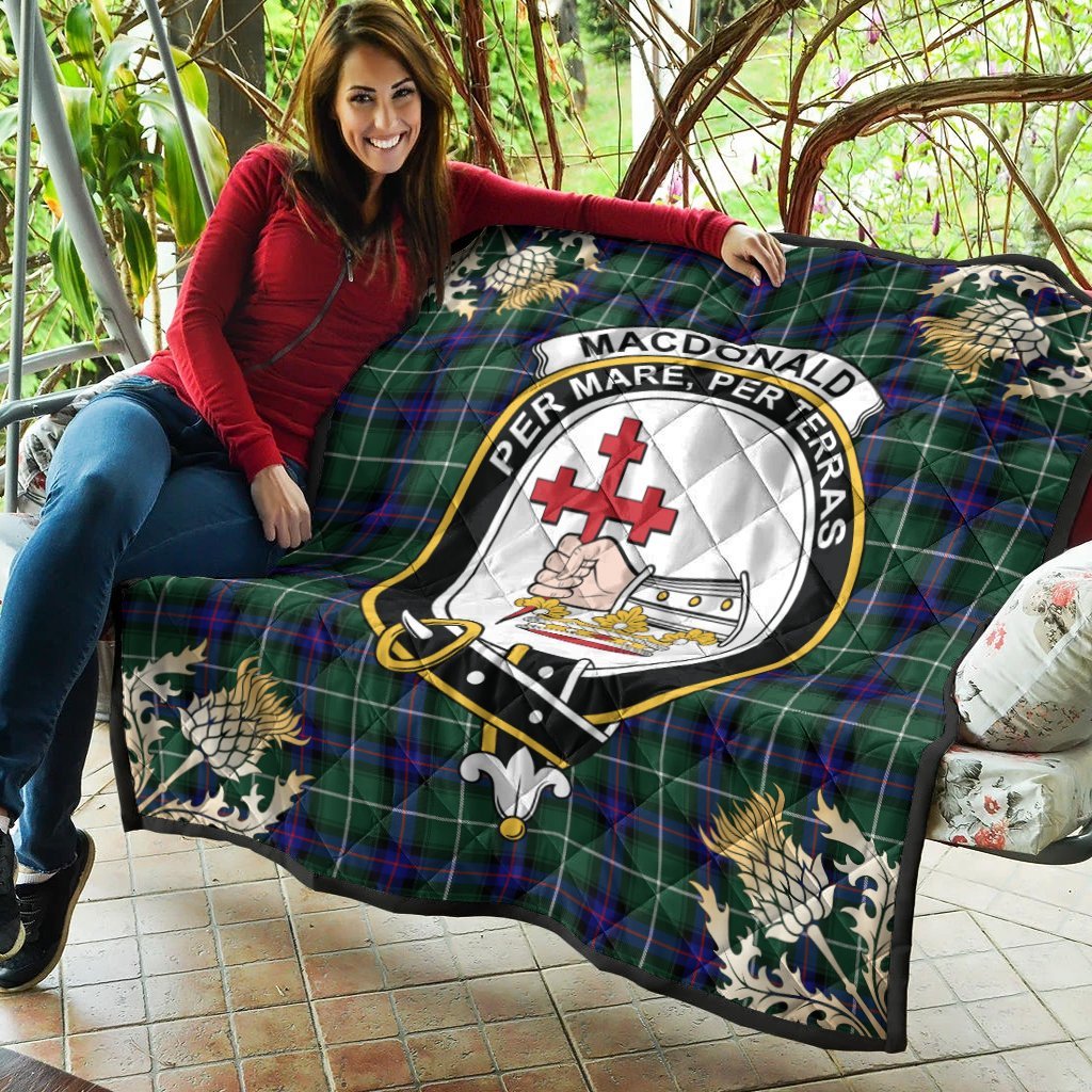 MacDonald of the Isles Hunting Modern Tartan Crest Premium Quilt - Gold Thistle Style