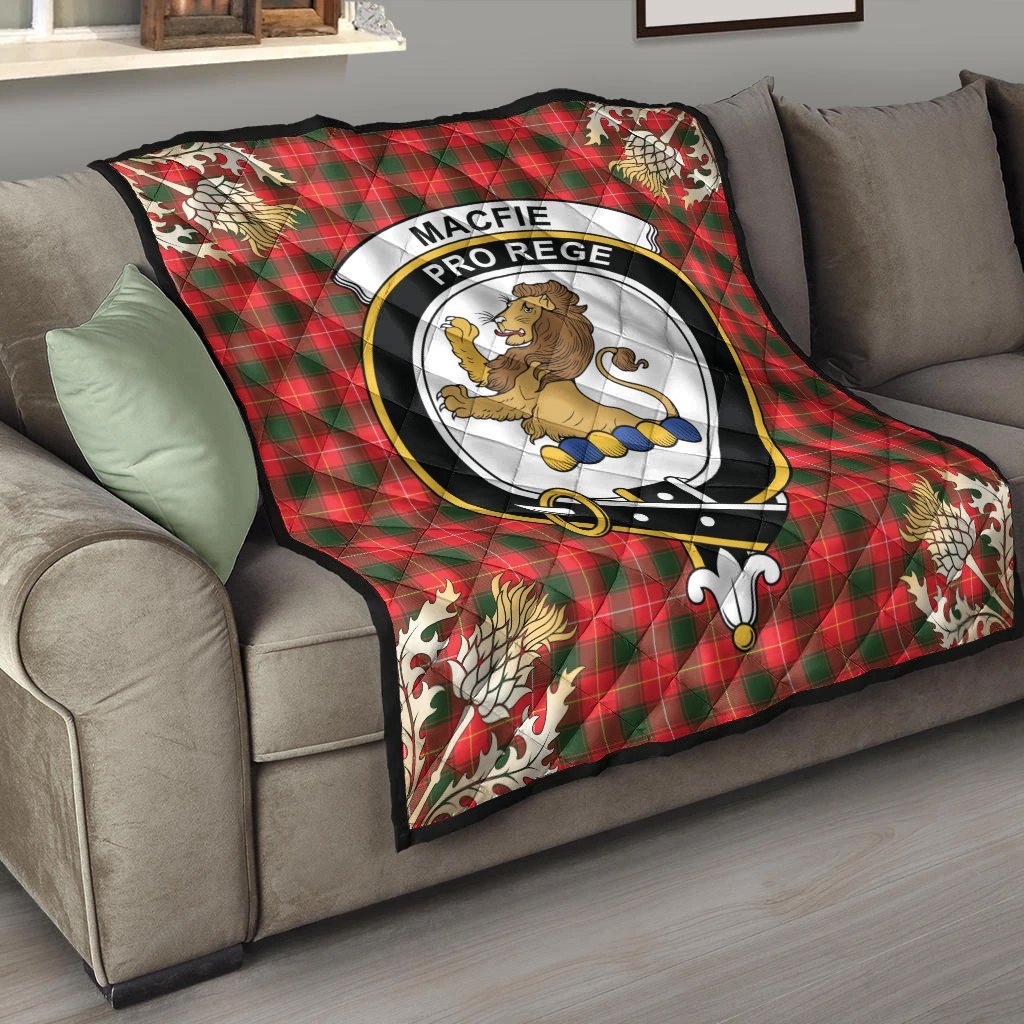 MacFie Tartan Crest Premium Quilt - Gold Thistle Style