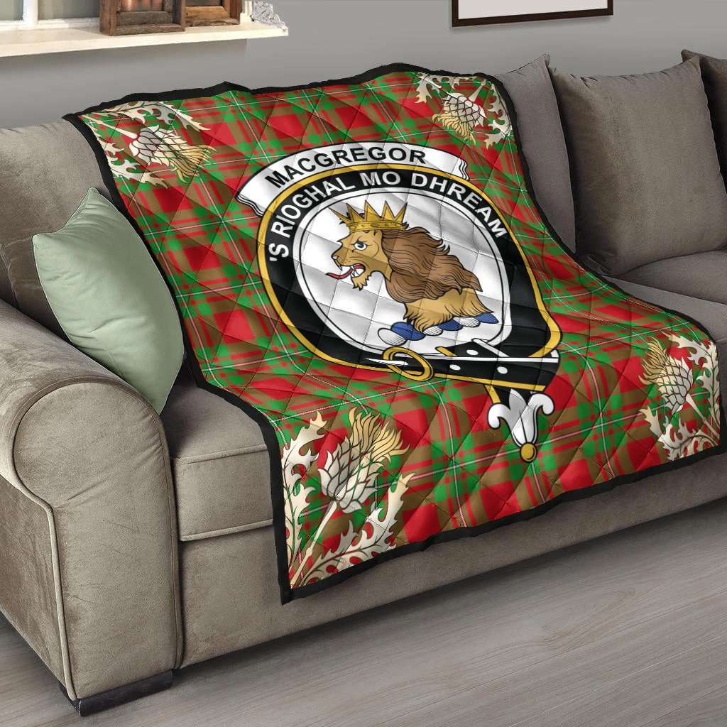 MacGregor Modern Tartan Crest Premium Quilt - Gold Thistle Style