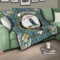 MacInnes Ancient Tartan Crest Premium Quilt - Gold Thistle Style