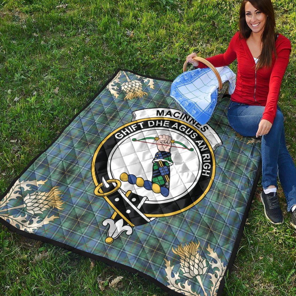 MacInnes Ancient Tartan Crest Premium Quilt - Gold Thistle Style