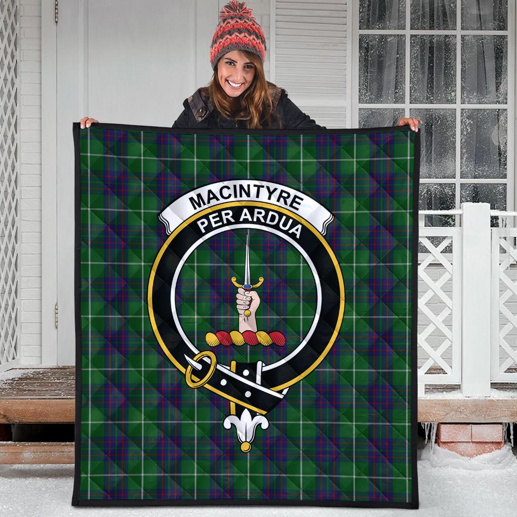 MacIntyre Hunting Tartan Crest Quilt