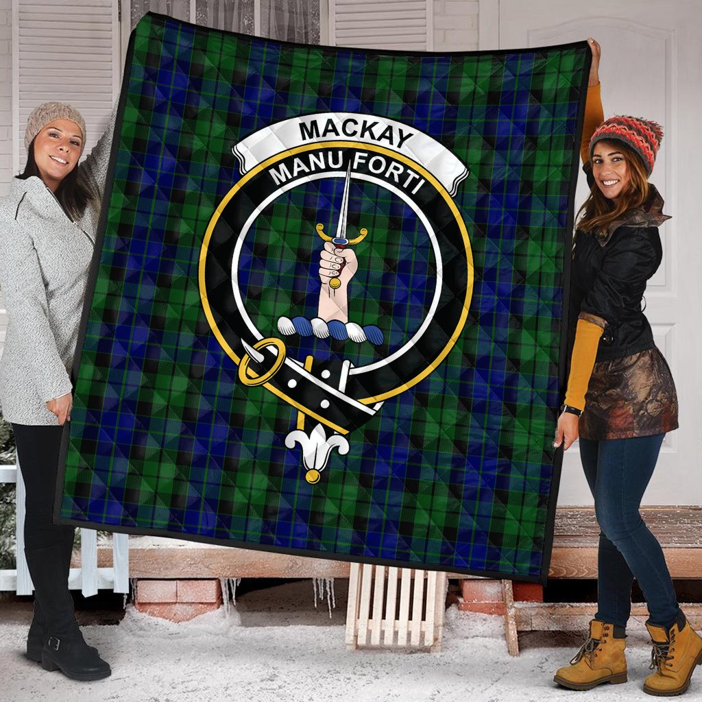 MacKay Logan Tartan Crest Quilt