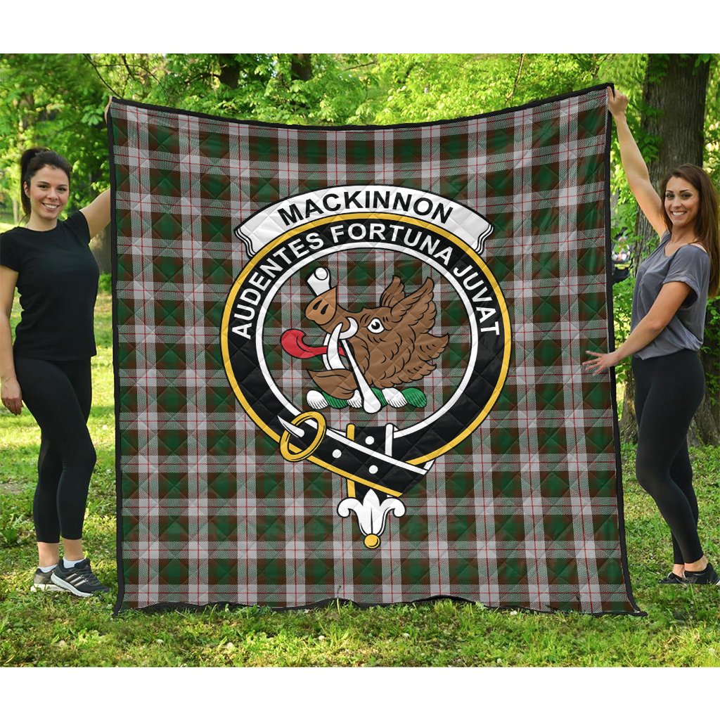 MacKinnon Dress Tartan Crest Quilt