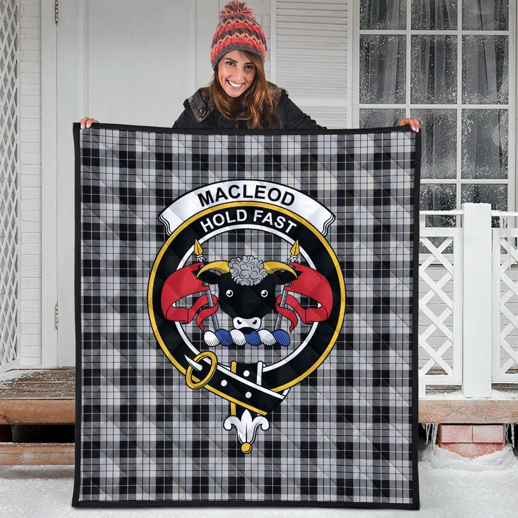 MacLeod Black and White Tartan Crest Quilt