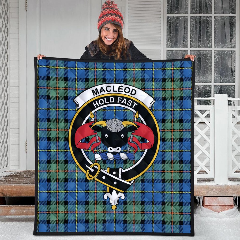 MacLeod of Harris Ancient Tartan Crest Quilt