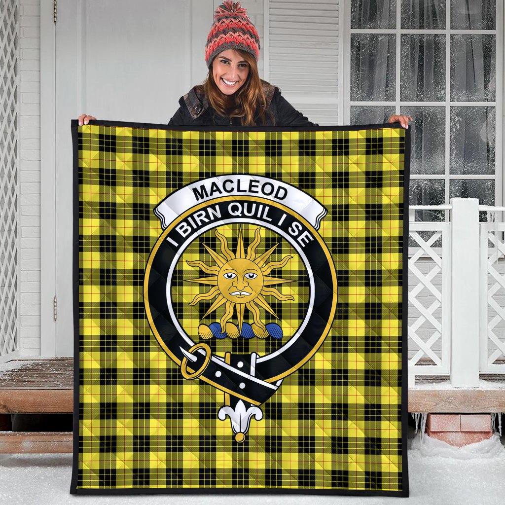 MacLeod of Lewis Modern Tartan Crest Quilt
