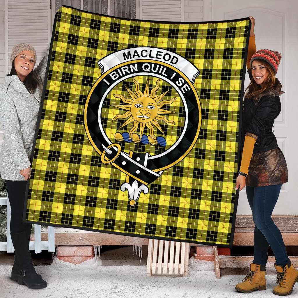 MacLeod of Lewis Modern Tartan Crest Quilt