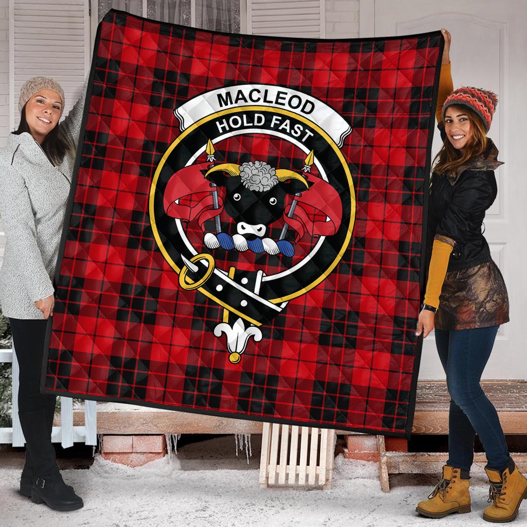 MacLeod of Raasay Tartan Crest Quilt