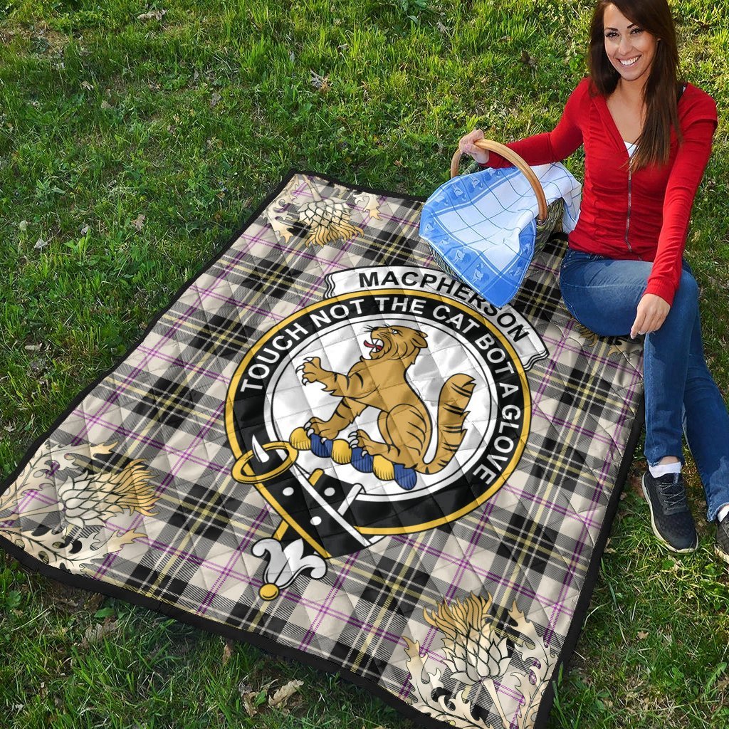MacPherson Dress Ancient Tartan Crest Premium Quilt - Gold Thistle Style