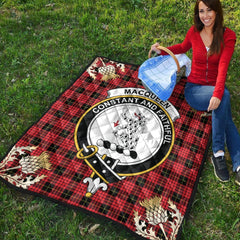 MacQueen Modern Tartan Crest Premium Quilt - Gold Thistle Style