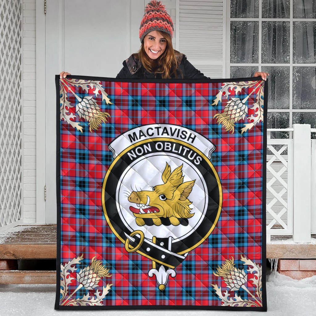 MacTavish Modern Tartan Crest Premium Quilt - Gold Thistle Style