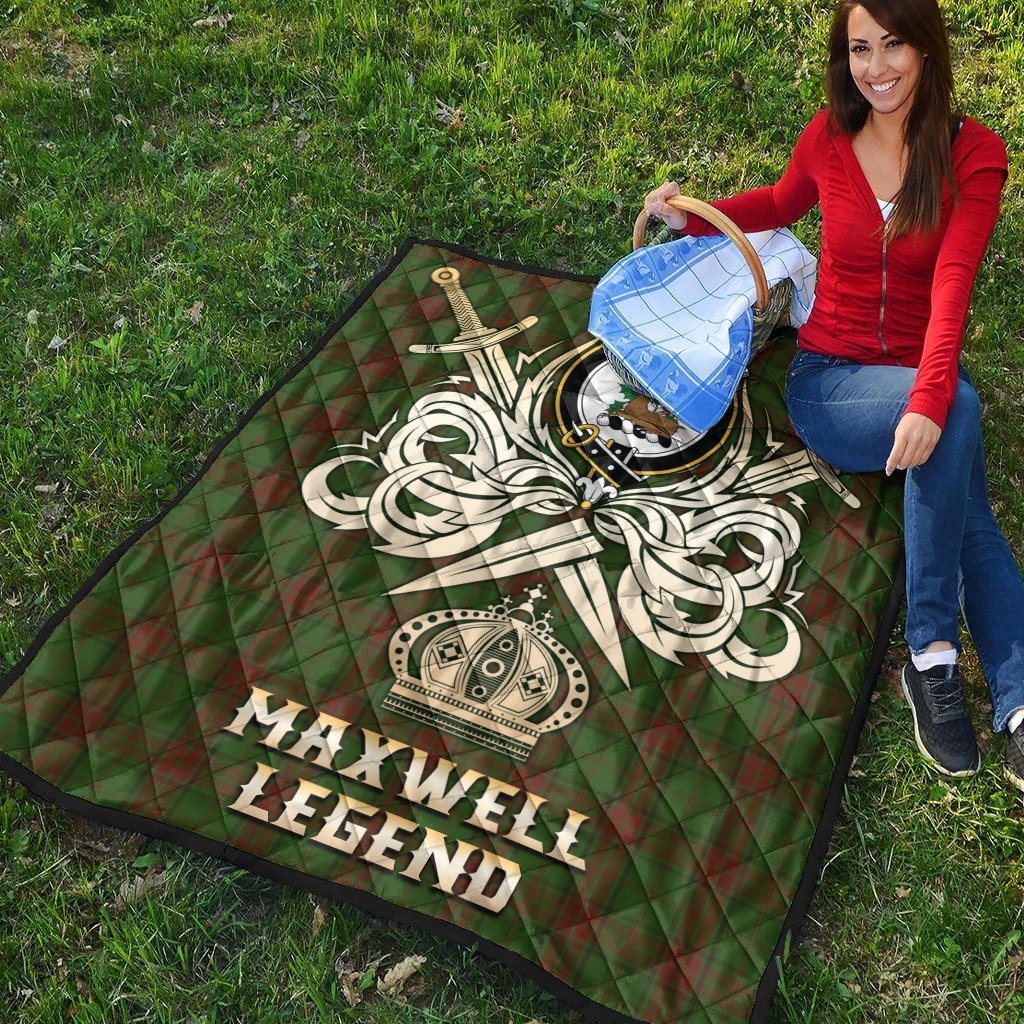 Maxwell Hunting Tartan Crest Legend Gold Royal Premium Quilt