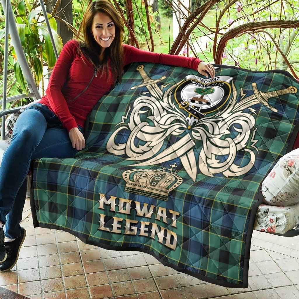 Mowat Tartan Crest Legend Gold Royal Premium Quilt