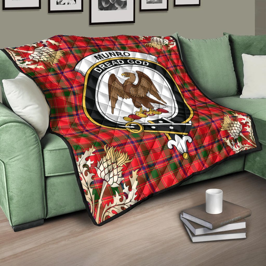 Munro Modern Tartan Crest Premium Quilt - Gold Thistle Style