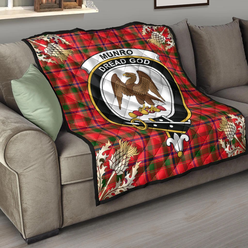 Munro Modern Tartan Crest Premium Quilt - Gold Thistle Style