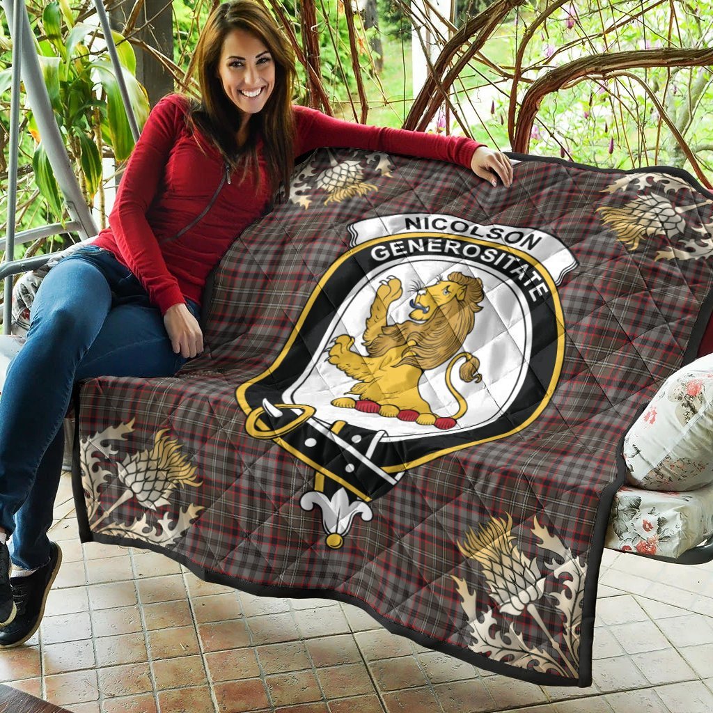 Nicolson Hunting Weathered Tartan Crest Premium Quilt - Gold Thistle Style