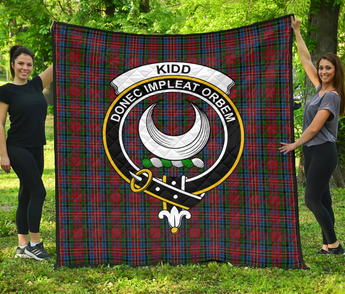 Kidd Family Tartan Crest Quilt