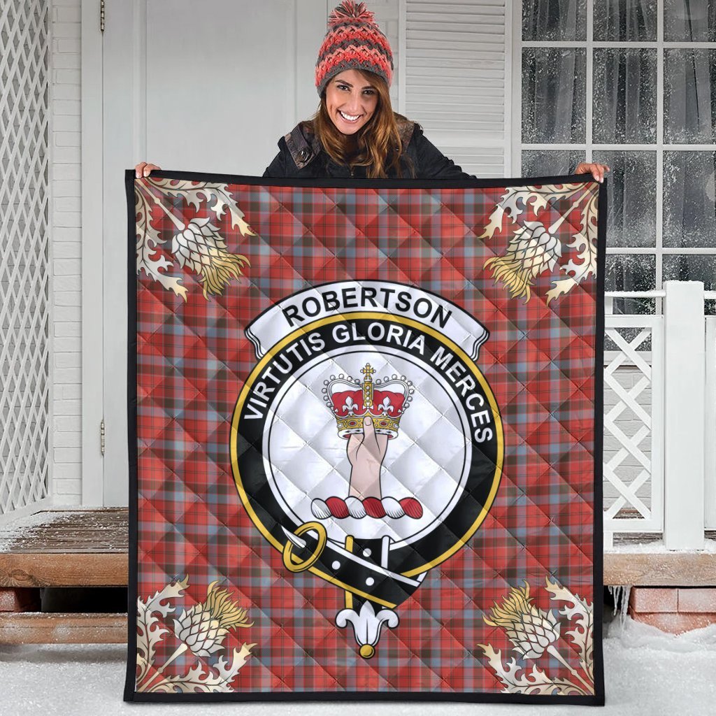 Robertson Weathered Tartan Crest Premium Quilt - Gold Thistle Style