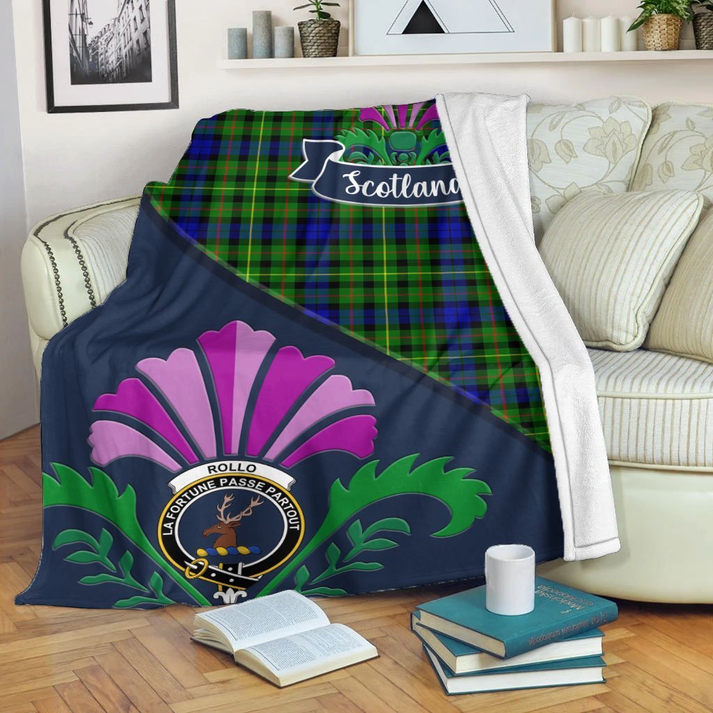 Rollo Tartan Crest Premium Blanket - Thistle Style